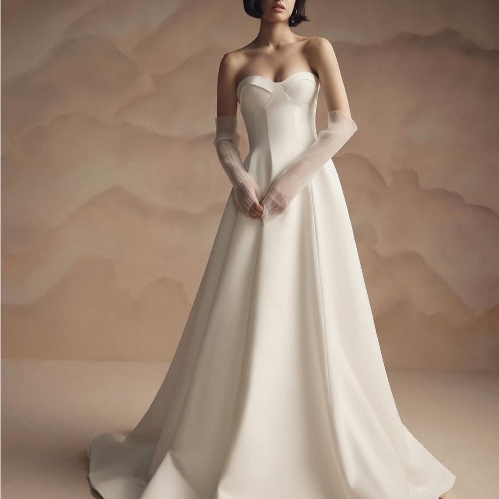 Viero Bridal Wedding Dress